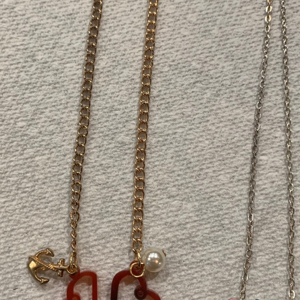 Monogram K initial necklace - Picture 2 of 3